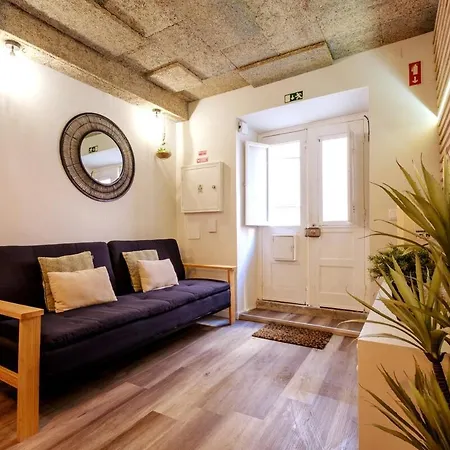 Citadel Crest Ground Floor * Lisbon